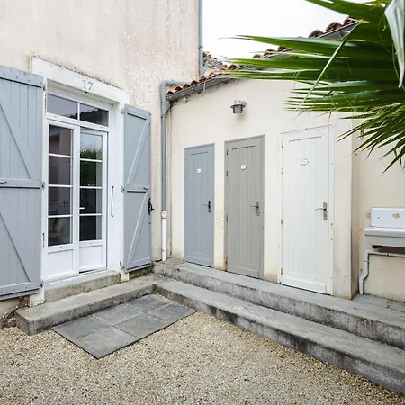 Le Logis De La Sicarde Holiday home *